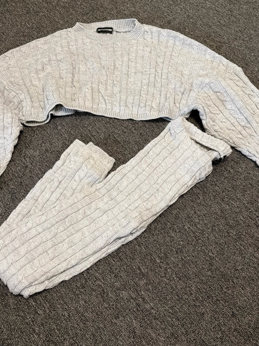 PrettyLittleThing  Cable Knit Set - Light Gray